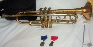 Estate Vintage/Antique F E OLDS & SON RECORDING old Trumpet came in case w/ and 2