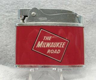 Vintage The Milwaukee Road Railroad Flat Advertising Lighter Lqqk