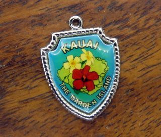 Vintage Silver Hawaii State Kauai The Garden Island Travel Shield Charm E8