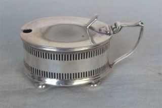 An Antique Solid Sterling Silver Mustard Pot With Glass Liner Sheffield 1919.