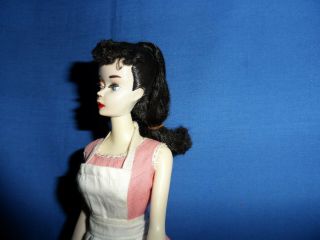 Vintage 3 Brunette Ponytail Barbie Wearing Apron W/ Utensils & Pink Dress 2