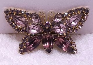 Vintage Pretty Butterfly Brooch Pin Lavender & Lilac Rhinestones Marquise Pear