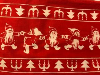 Long Swedish Vintage 1950s Cotton Table Runner,  Father Christmas Joining Hands
