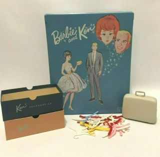 Vintage Barbie & Ken Doll Case Closet Carry Case W/ Accessories 1963 Mattel Blue