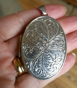Large Antique Victorian Design Vintage Sterling Silver Locket J.  A Sheffield