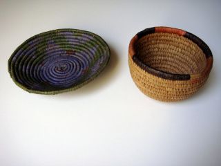 2 Small Vintage Native American Indian Woven Basket Bowl Tray Mexico