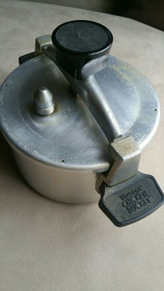 Vintage Wear - Ever 4 Quart Chicken Bucket Pressure Fryer Cooker 90024 Usa
