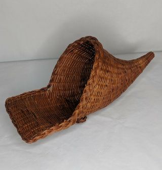Vintage 16 " Wicker Cornucopia Basket Horn Of Plenty Thanksgiving Centerpiece