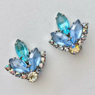 D&e Juliana Vintage Two Tone Blue Rhinestone Flower Ab Crystal Clip Earrings 226