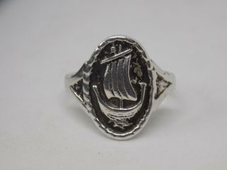 Stunning Vintage Sterling Silver Viking Ship Ring.  Size Q 1/2.  Uk P&p.