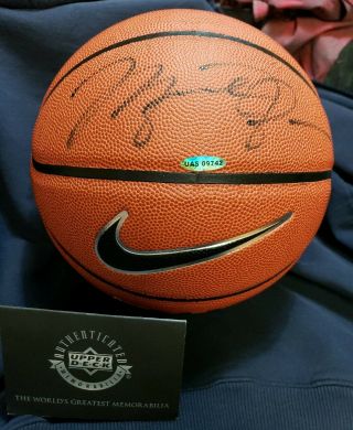 Michael Jordan Autographed Nike Elite Basketball Upper Deck Authentic Ud Auto