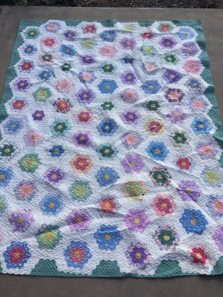 Vtg Grandmothers Flower Garden Full Size Quilt 40s Era Expertly Hand Stitched