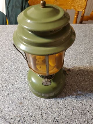 Vintage 1977 Sears Lantern - Model 72325 - 1 Avocado Green Made In Usa