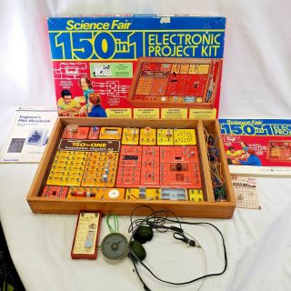 Vintage 1976 Radio Shack Science Fair 150 In 1 Electronic Project Kit 28 - 248