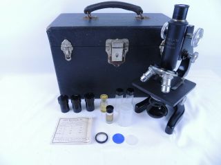 Vintage Ernst Leitz Wetzlar Microscope 341888 With Case