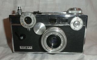 Vintage Argus 3 Range Finder 35 Mm Camera With Leather Case