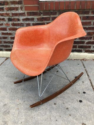 Salmon Orange Mid Century Eames Herman Miller Fiberglass Rocking Lounge Chair Z
