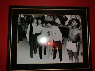 Muhammad Ali Hand Signed 30x40 Framed Photo With the Beatles ONLINE AUTHENTICS 3