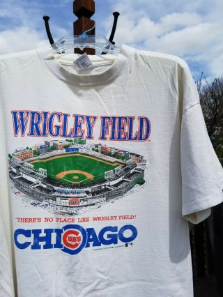 Vintage 1996 Chicago Cubs Wrigley Field T - Shirt Men 
