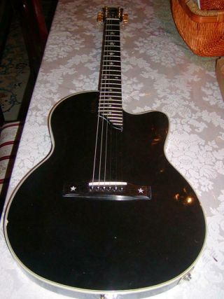 Vintage Gibson Guitar - Chet Atkins Model,  Acoustic Electric,  In Black Gibson