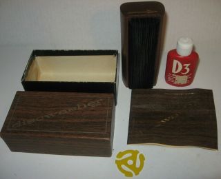 Vintage Discwasher Record Album Brush D2 Cleaner Kit W/ Fluid Box