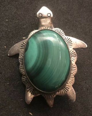 Vintage Southwesterm Sterling Silver Malachite Turtle Pin Brooch Pendent.