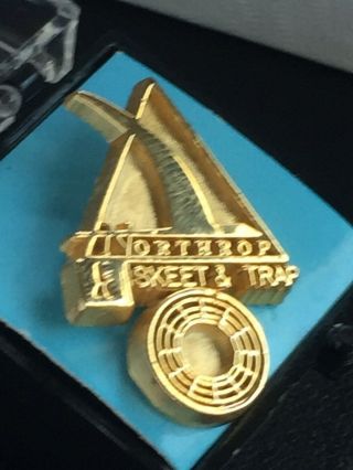 Northrop Skeet And Trap Gold Plated Employee Lapel Pin With Case Nos Adsco