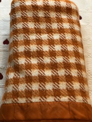 Vtg Chatham Plaid Checkered Throw Cabin Blanket Full/ Queen Orange & Cream Satin