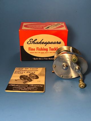 Old Vintage Fishing Reel Shakespeare Direct Drive,  Box