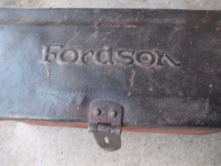 Fordson Tractor Vintage tractor tool box with lid 2