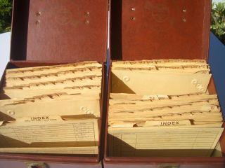 (2) VINTAGE 1950 ' S AMFILE 750,  45 RPM RECORD STORAGE & CARRYING CASES 8”X8”X8” 2