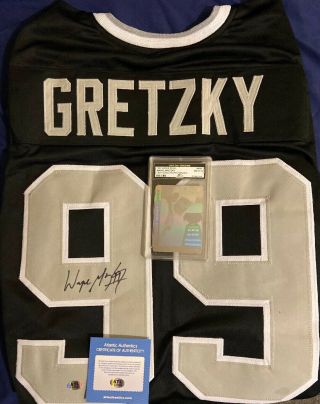 (plz Read) Wayne Gretzky Signed Jersey With And Graded Ud Hologram