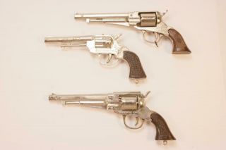 Vintage Colt Western Revolver 4 1/2 To 5 1/4 " Redondo Hong Kong Toy Guns 3 Total