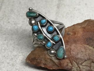Vintage Zuni Turquoise Snake Eye Needlepoint Sterling Silver Ring (sz 5.  75)