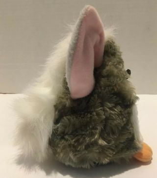 Vintage 1998 FURBY 70 - 800 Tiger Electronics Gray & White Pink Ears Green Eyes 2