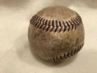 Lou Gehrig Single Signed Autographed Baseball Estate Baseball Memorabilia 2