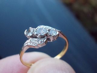 Ladies Diamond Antique Ring Set In 18ct Gold 2