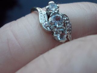 Ladies Diamond Antique Ring Set In 18ct Gold 3