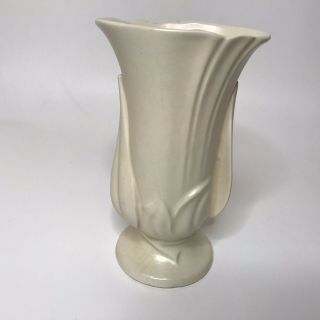 Vintage Royal Haeger Ivory White Cream Art Nouveau Flower Decor Vase 9” Tall
