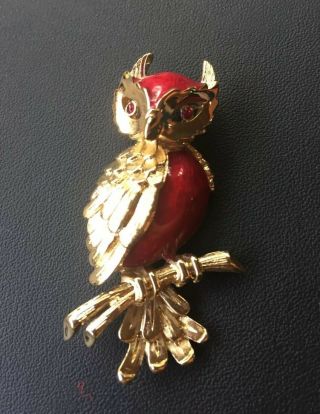 Vintage Crown Trifari Owl Gold Tone Red Enamel Pin Brooch