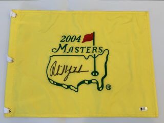 Phil Mickelson Signed Masters Flag Autographed 2004 Masters Champ Beckett E92678
