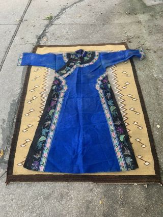 Fabulous Antique Chinese Blue Silk Informal Ladys Robe With Flower Qing Period