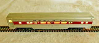Vintage Tyco Ho Scale Santa Fe Lighted Passenger Coach W/ Passenger Silhouettes