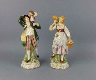 Antique Porcelain Large Figurines Of Young Pare With Kids By Sitzendorf
