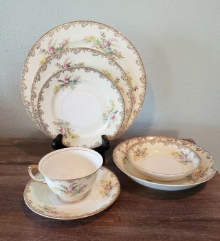 Vintage Meito China " Burbank " 7 Piece Place Setting Hand - Painted Japan