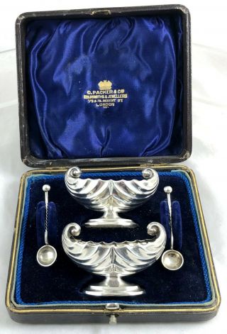 Victorian Cased Sterling Silver Salts And Spoons Birmingham 1893