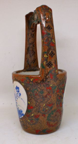 Japanese Fukagawa porcelin ikebana vase in the form of a bucket.  late 19th C 2