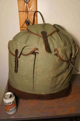 Near Neew True Vintage Huge Leather Trim Canvas Rucksack Pack Backpack Canoe Bag