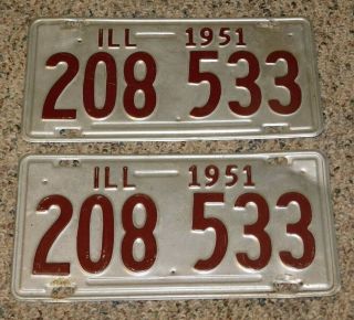 Rare Matching Set Of 2 1951 Illinois Automobile Car License Plates Same Numbers