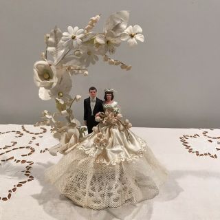 Vintage Wedding Cake Topper 1940’s Lily Of The Valley W/Bonus Shower Decoration 3